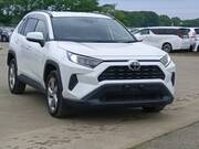 2021 TOYOTA RAV4 X