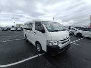 2018 TOYOTA HIACE WAGON DX