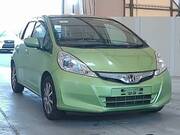 2011 HONDA FIT HYBRID