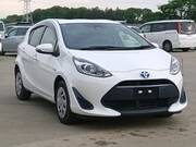 2017 TOYOTA AQUA S