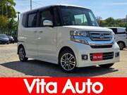 2017 HONDA N-BOX CUSTOM