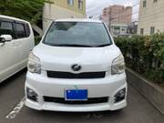 2013 TOYOTA VOXY