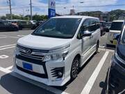 2015 TOYOTA VOXY