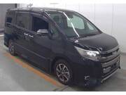 2020 TOYOTA NOAH