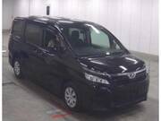 2018 TOYOTA VOXY X