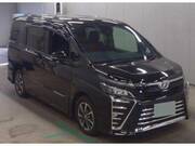 2017 TOYOTA VOXY