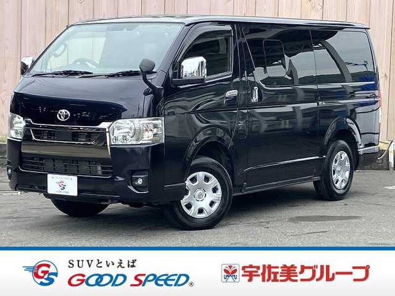 TOYOTA HIACE VAN
