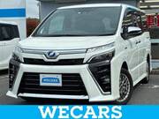 2020 TOYOTA VOXY