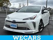 2019 TOYOTA PRIUS