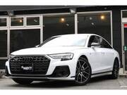 2022 AUDI A8