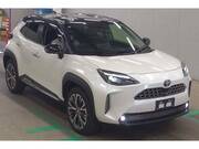 2021 TOYOTA YARIS CROSS