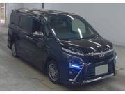 2018 TOYOTA VOXY