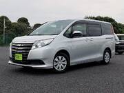 2017 TOYOTA NOAH (Left Hand Drive)