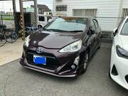 2016 TOYOTA AQUA