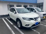 2016 NISSAN X-TRAIL
