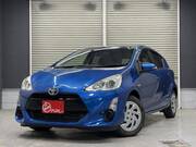2015 TOYOTA AQUA