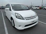 2010 TOYOTA ISIS