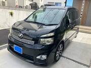 2011 TOYOTA VOXY