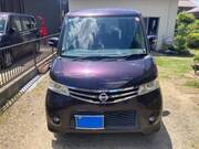 2012 NISSAN ROOX