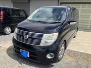 2010 NISSAN ELGRAND