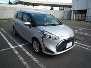 2020 TOYOTA SIENTA