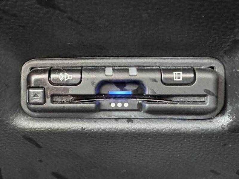 HONDA FIT (JAZZ)