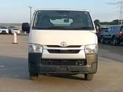 2020 TOYOTA HIACE VAN DX