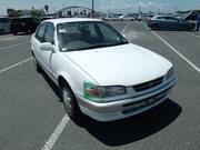 1997 TOYOTA COROLLA XE SALOON