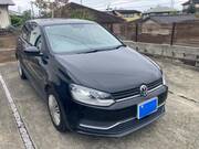 2014 VOLKSWAGEN POLO