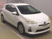 2013 TOYOTA AQUA S