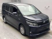 2014 TOYOTA VOXY