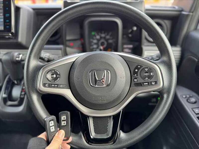 HONDA N-VAN