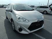2017 TOYOTA AQUA S