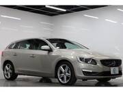2017 VOLVO V60
