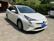 2018 TOYOTA PRIUS A PREMIUM