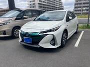 2017 TOYOTA PRIUS PHV