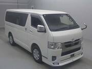 2022 TOYOTA HIACE VAN