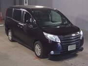 2017 TOYOTA NOAH G