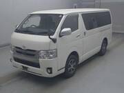 2018 TOYOTA HIACE VAN