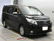 2014 TOYOTA NOAH