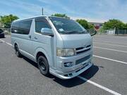2005 TOYOTA HIACE VAN SUPER GL