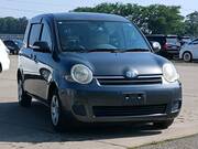 2007 TOYOTA SIENTA X