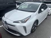 2020 TOYOTA PRIUS