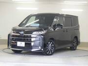2022 TOYOTA NOAH