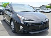 2017 TOYOTA PRIUS