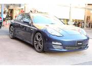 2013 PORSCHE PANAMERA