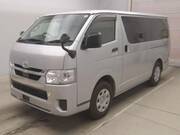 2020 TOYOTA HIACE VAN