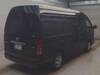 TOYOTA HIACE COMMUTER