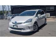 2014 TOYOTA PRIUS ALPHA G