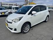 2012 TOYOTA RACTIS G